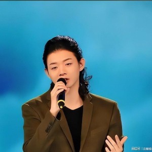 欧冠官方直播-霍尊也没料到，自己复出后，分手五年的陈露亲手撕碎他最后的体面